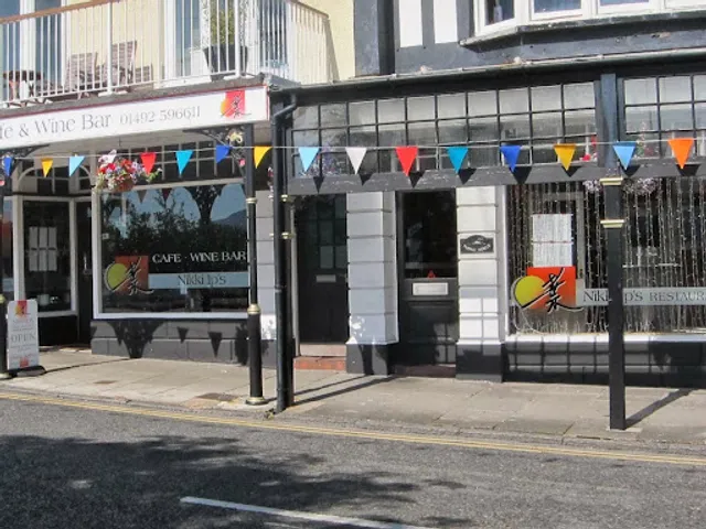 Nikki Ips Restaurant Wine Bar & Cafe