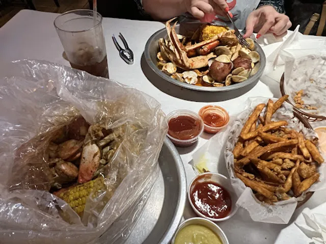 Yami Crab Seafood & Bar