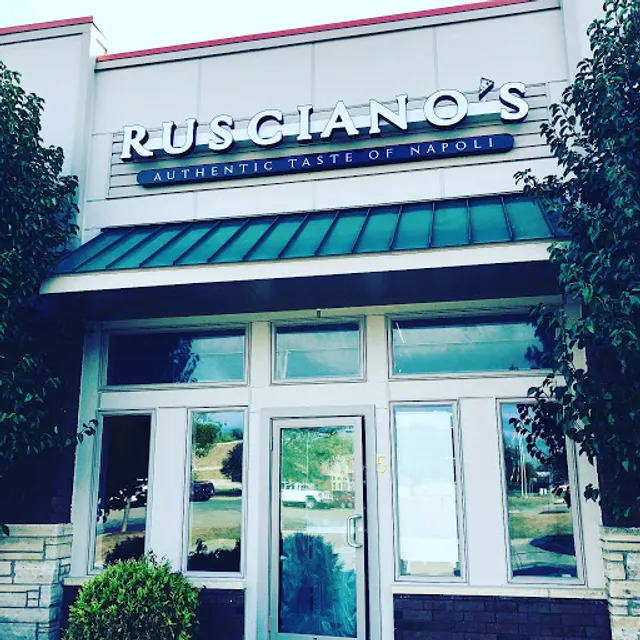 Rusciano's Authentic Taste of Napoli