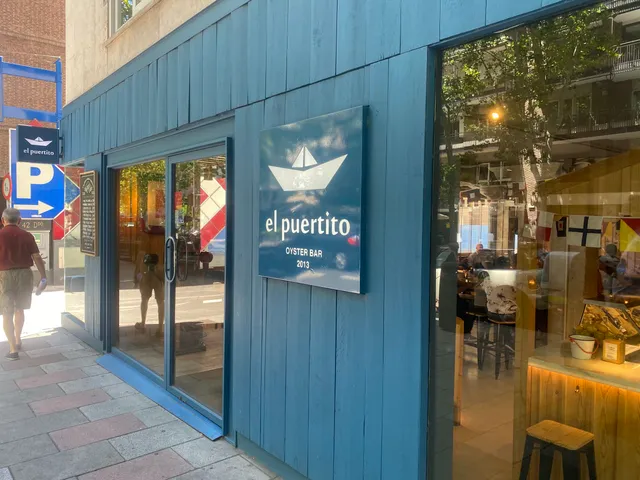 El Puertito Oyster Bar