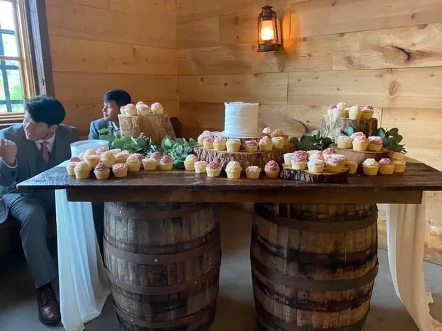 Mama-Shell's Cupcakes