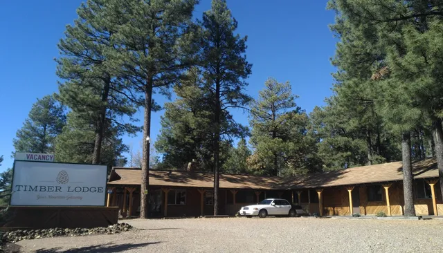 TimberLodge Inn