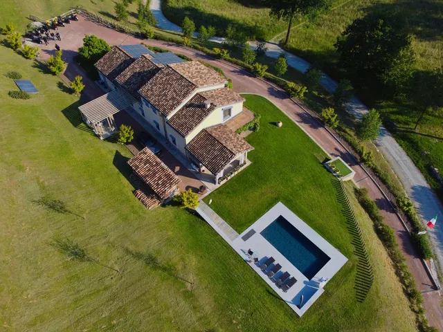 Cascina Serra Bed & Breakfast eco-house