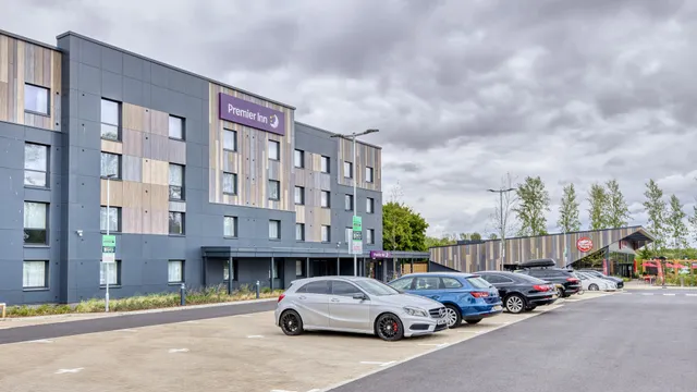 Premier Inn Milton Keynes (Willen Lake) hotel
