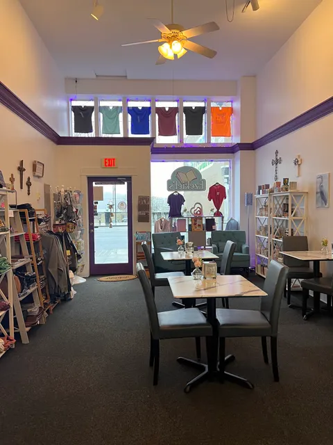 Ezekiel's Tin Rooster Coffee Shop & Roastery