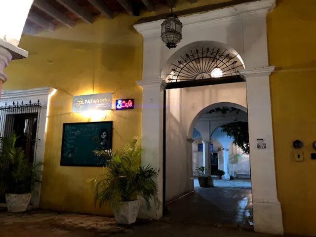 Patagonia Coffe and food