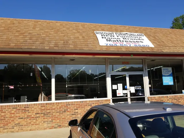 Discount FurnitureLand and Mattress (Gastonia Furniture Store)