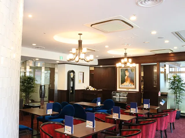 Tea room Renoir Shibuya Miyashita Park shop