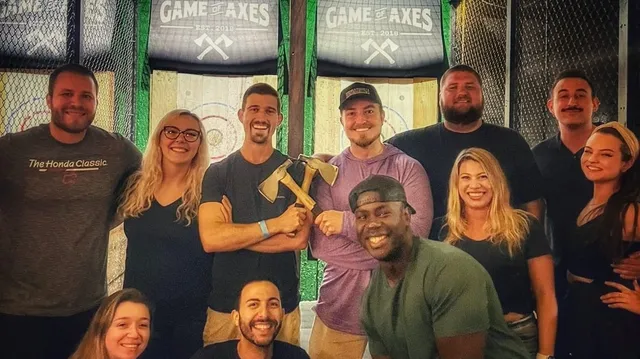 Game of Axes Boca - Axe, Knife Throwing Bar