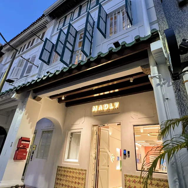 MADLY Bespoke Jeweller