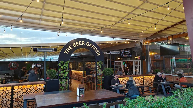 The Beer Garden ( Eat Street )