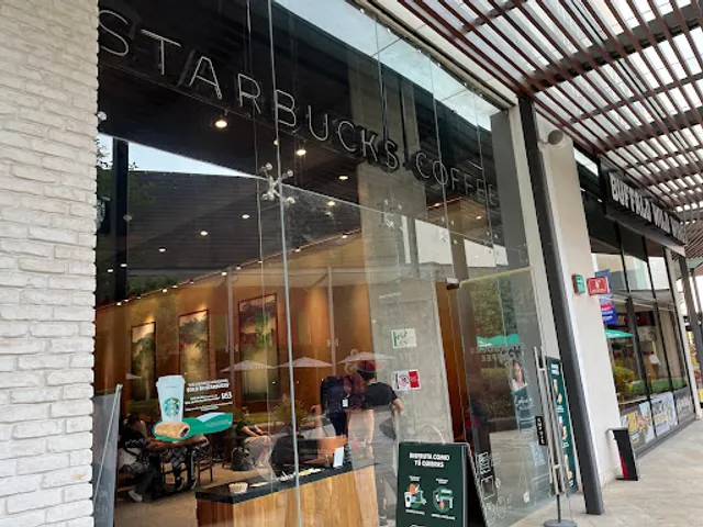 Starbucks Paseo Querétaro