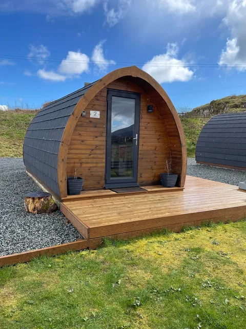 Lochview Pods