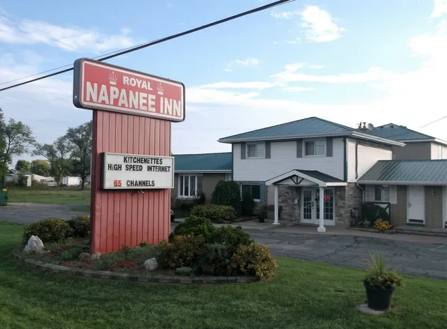 Royal Napanee Inn