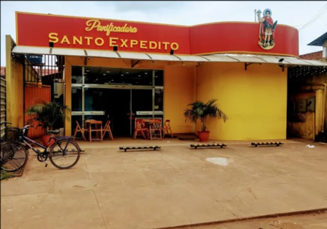 Panificadora e confeitaria Santo Expedito II