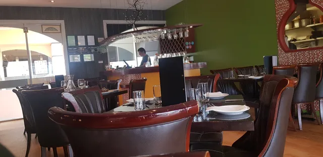 Saket Indian Restaurant - Edgeware