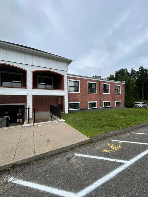 Bond & Glow Permanent Jewelry and Charm Bar