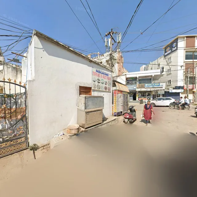 varalakshmi Tiffins And Fast Food