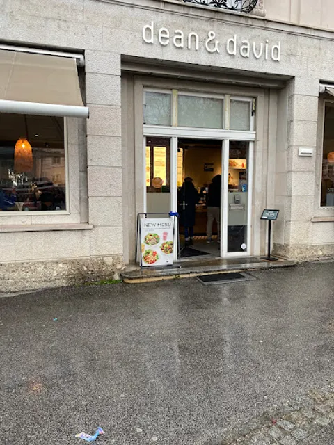 dean&david | Bowls, Salate, Curries & Snacks in Salzburg