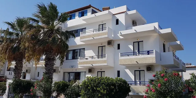 Philippos Studios & Apartments