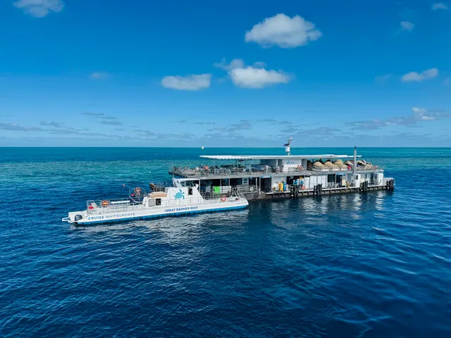 Reef World - Cruise Whitsundays