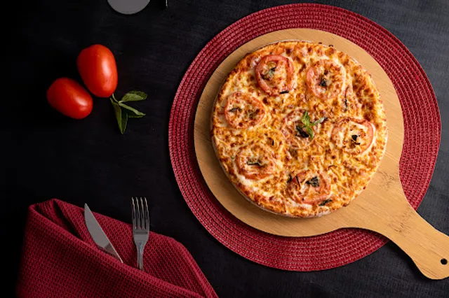 PIZZERIA FUSILLI MARINGÁ AND DELIVERY LTDA