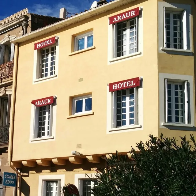 Hotel Araur