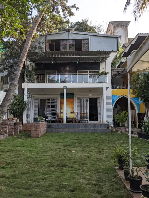 Urban Nomads Pune | Co-Live & Co-Work