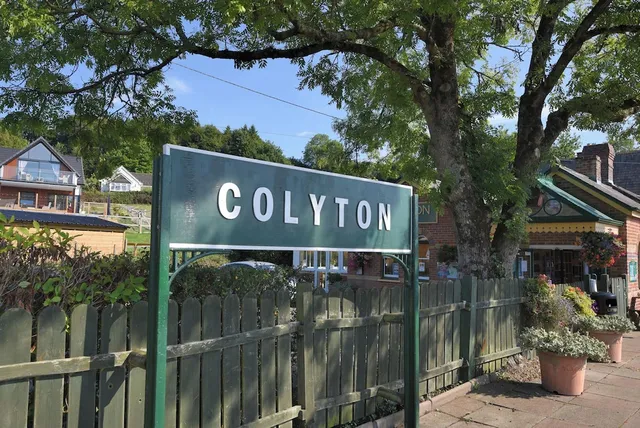 The White Cottage Bed & Breakfast