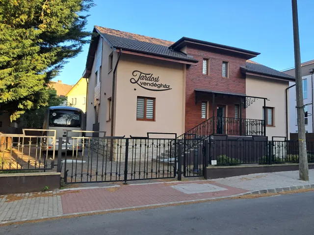 Tardosi Vendégház