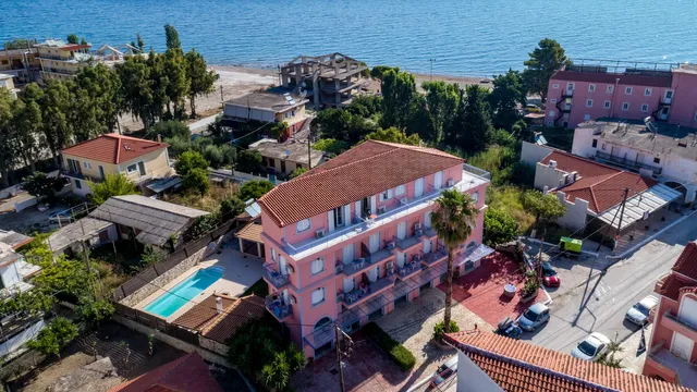 ANEMOS STUDIOS & APARTMENTS