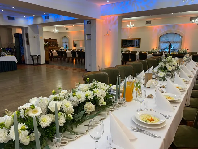 Hotel - Restauracja Chata Karczowiska