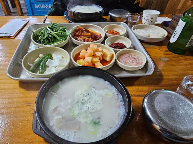 병영가마솥돼지국밥 본점