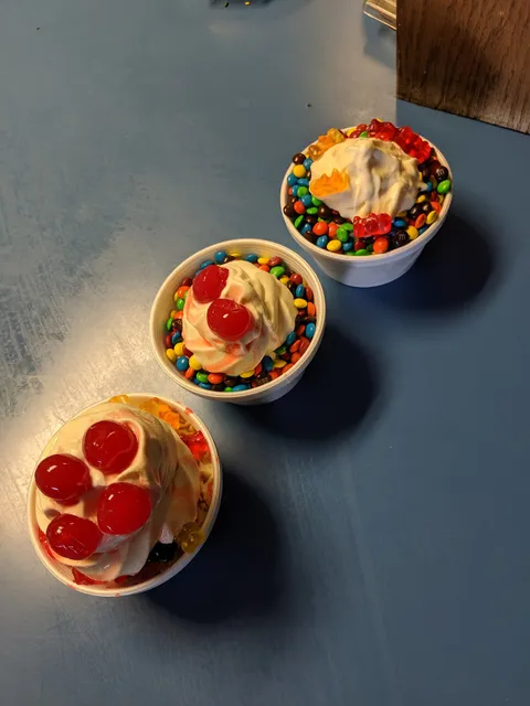 Parkwood's Yogurt Shoppe