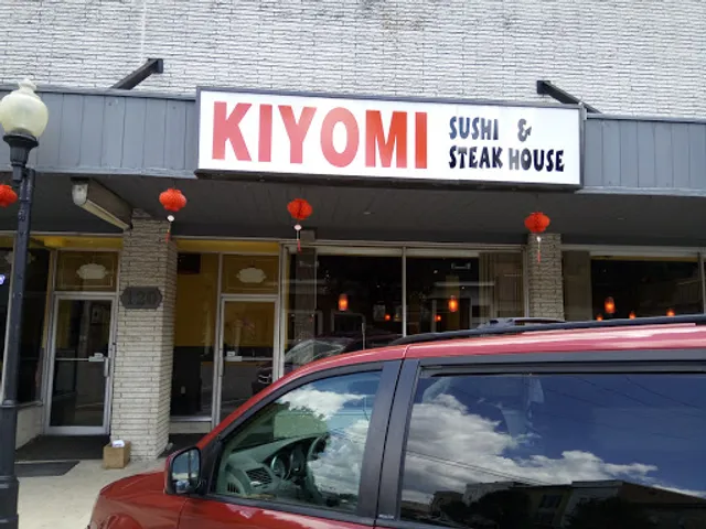 Kiyomi Sushi Steakhouse