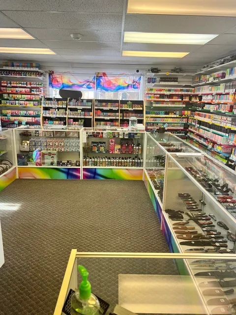 The Juice Box-Military and Medical Discounts.