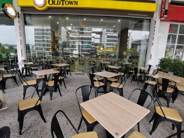 OldTown White Coffee Syopz Taylors University