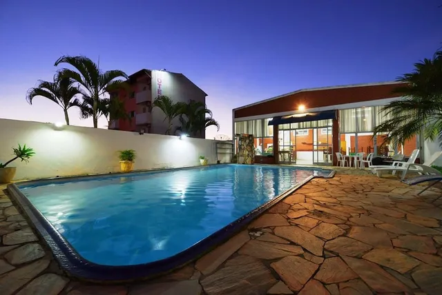 Manhattan Hotel Turismo