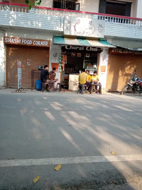 Lucknawi Charsi chai