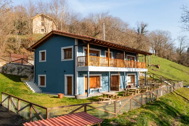 Apartamentos Montes Vindios