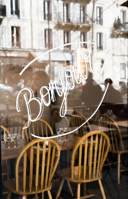 Bonjour Bonsoir restaurant