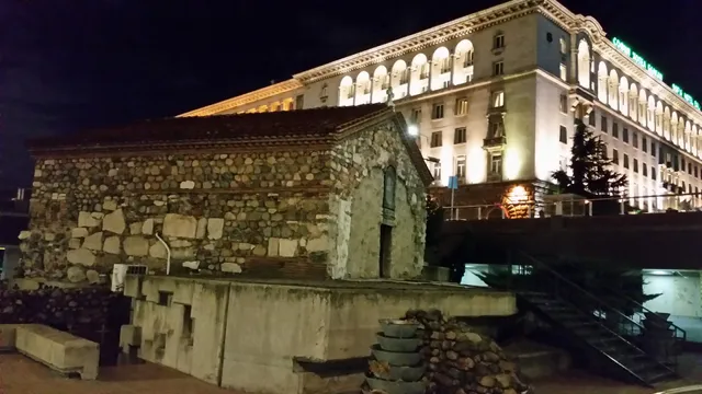 Nightingale Hostel And Guesthouse