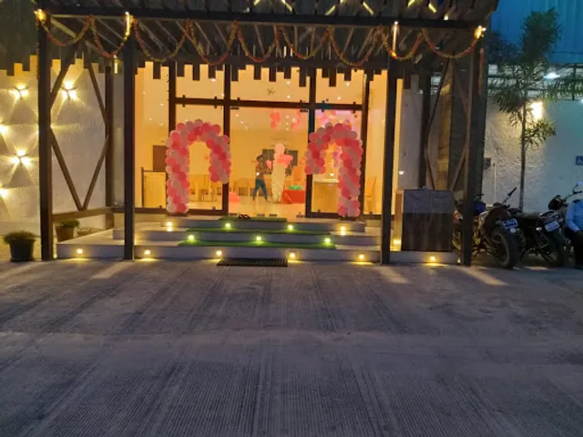 The Gazebo World Of Veg - Veg Restaurant Wakad