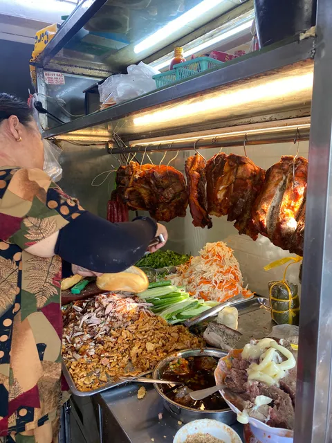 Bánh Mì Anh Việt 2