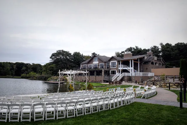 Rock Island Lake Club