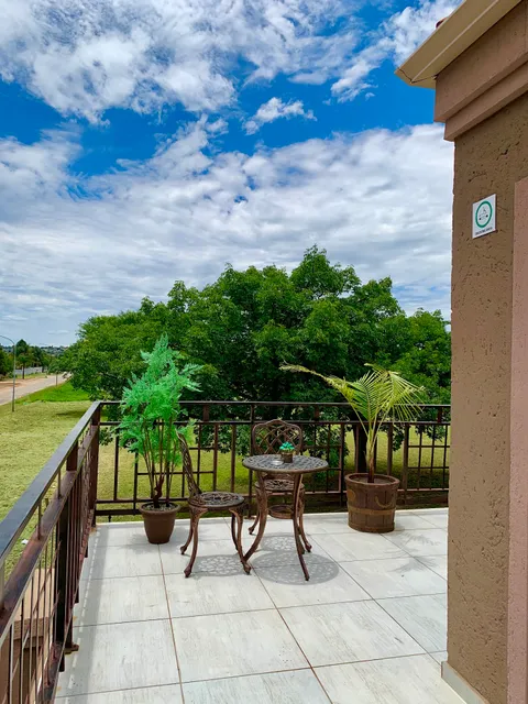 Lady D Exclusive Abode