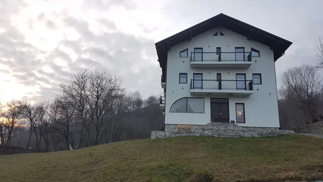 Pensiunea Liniștea Codrului