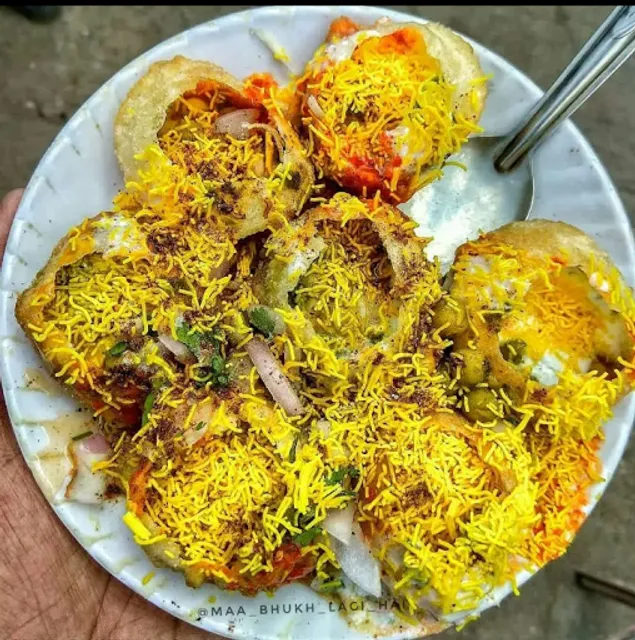 Koyla The Cave Lounge