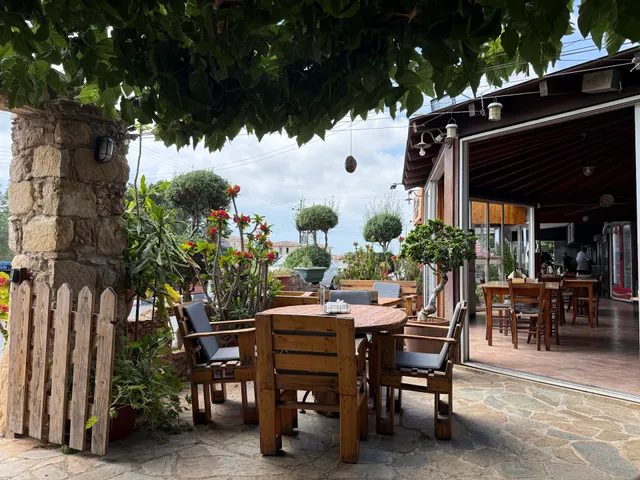 Αστροφεγγιά Ταβέρνα