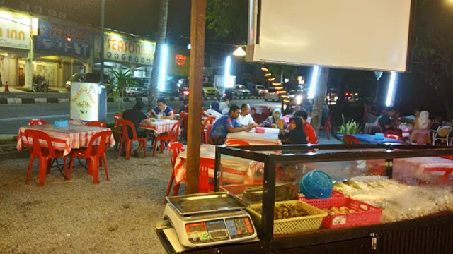 Saujana indah SEAFOOD (KV-trimula)